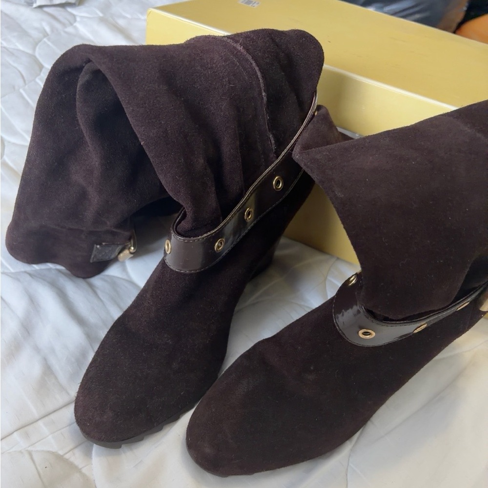 Michael Kors Brown Suede Wedge Boots Size 10M Buckle Gold Hardware